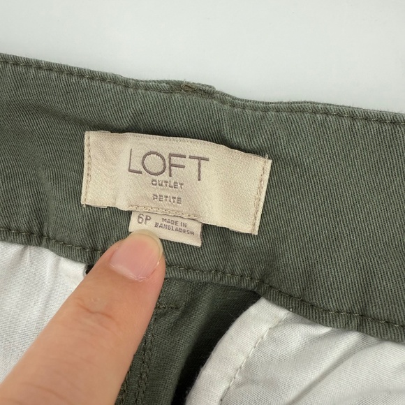 Loft Outlet Shorts Women 6 Petite Green Bermuda Roll Slash Pocket Stretch Casual - Picture 5 of 11